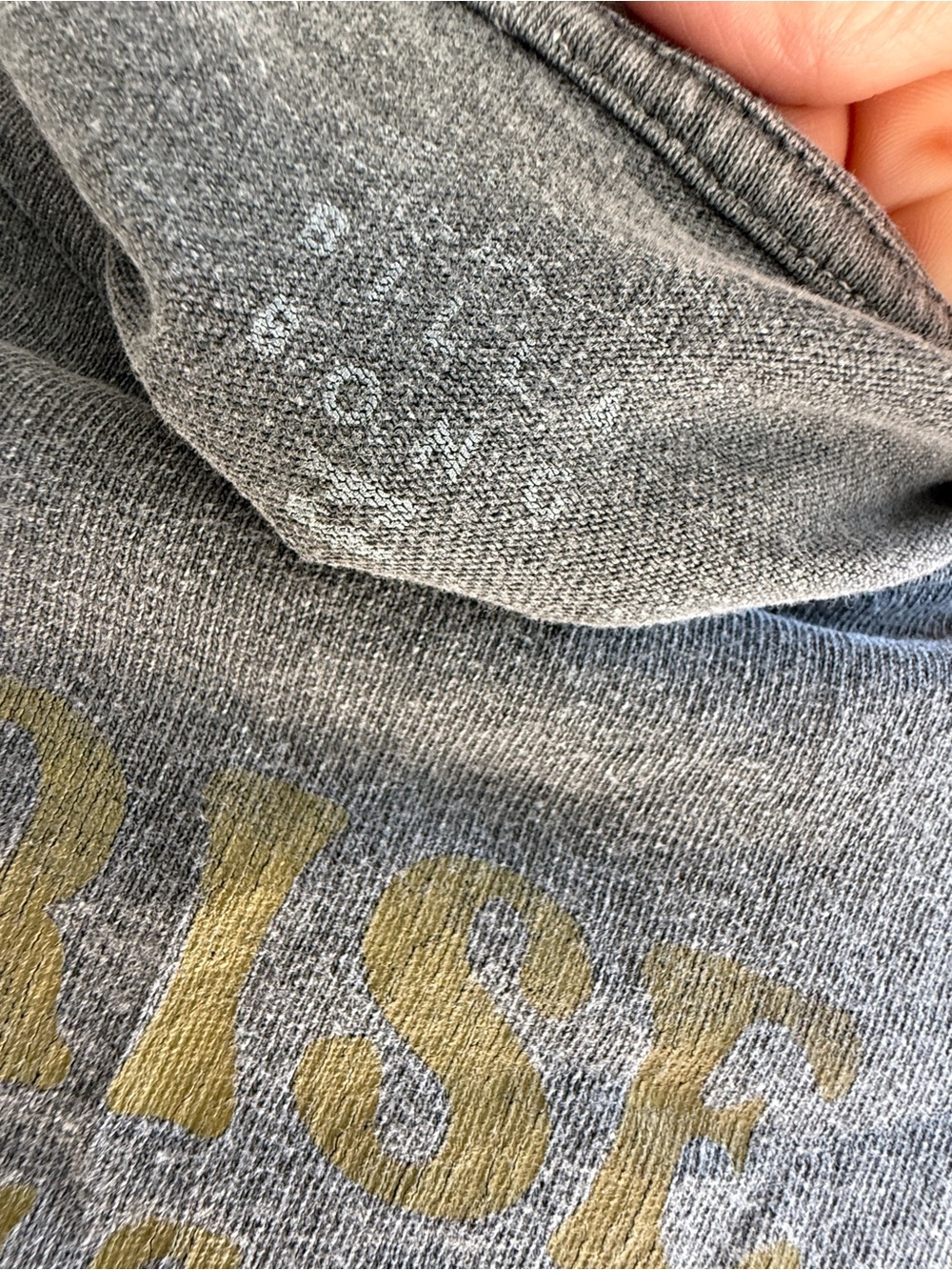 Billabong Gray Short Sleeve Tee with Pastel Rainbow Sunrise - Picture 4 of 6
